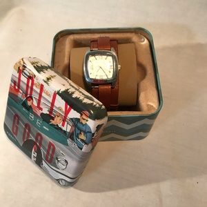 Stainless steel fossil watch with 2 leather bands